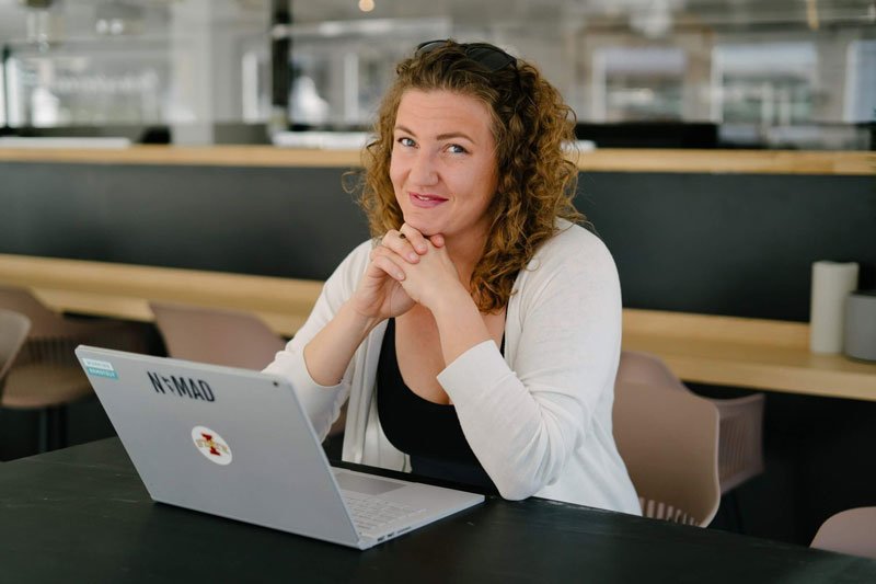 Samantha Burmeister from Nomad Copy Agency